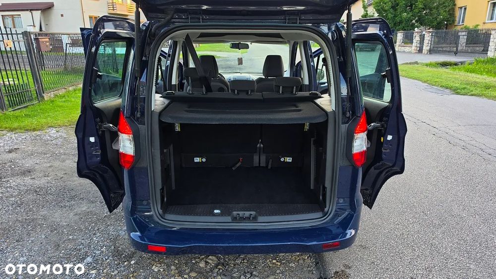 Ford Tourneo Courier 1.5 TDCi Trend - 12