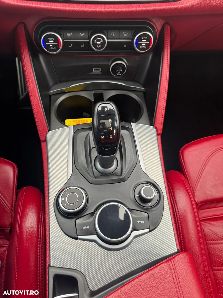 Alfa Romeo Stelvio 2.2 16V AT8-Q4 Super - 13