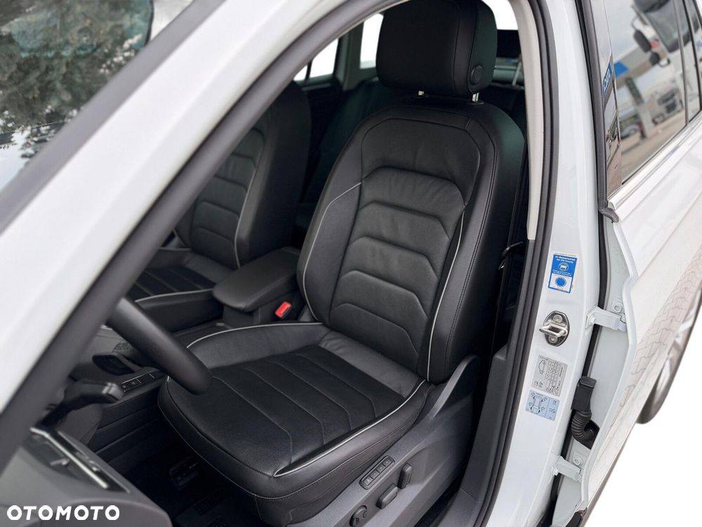 Volkswagen Tiguan 2.0 TDI SCR 4Mot Elegance DSG - 16