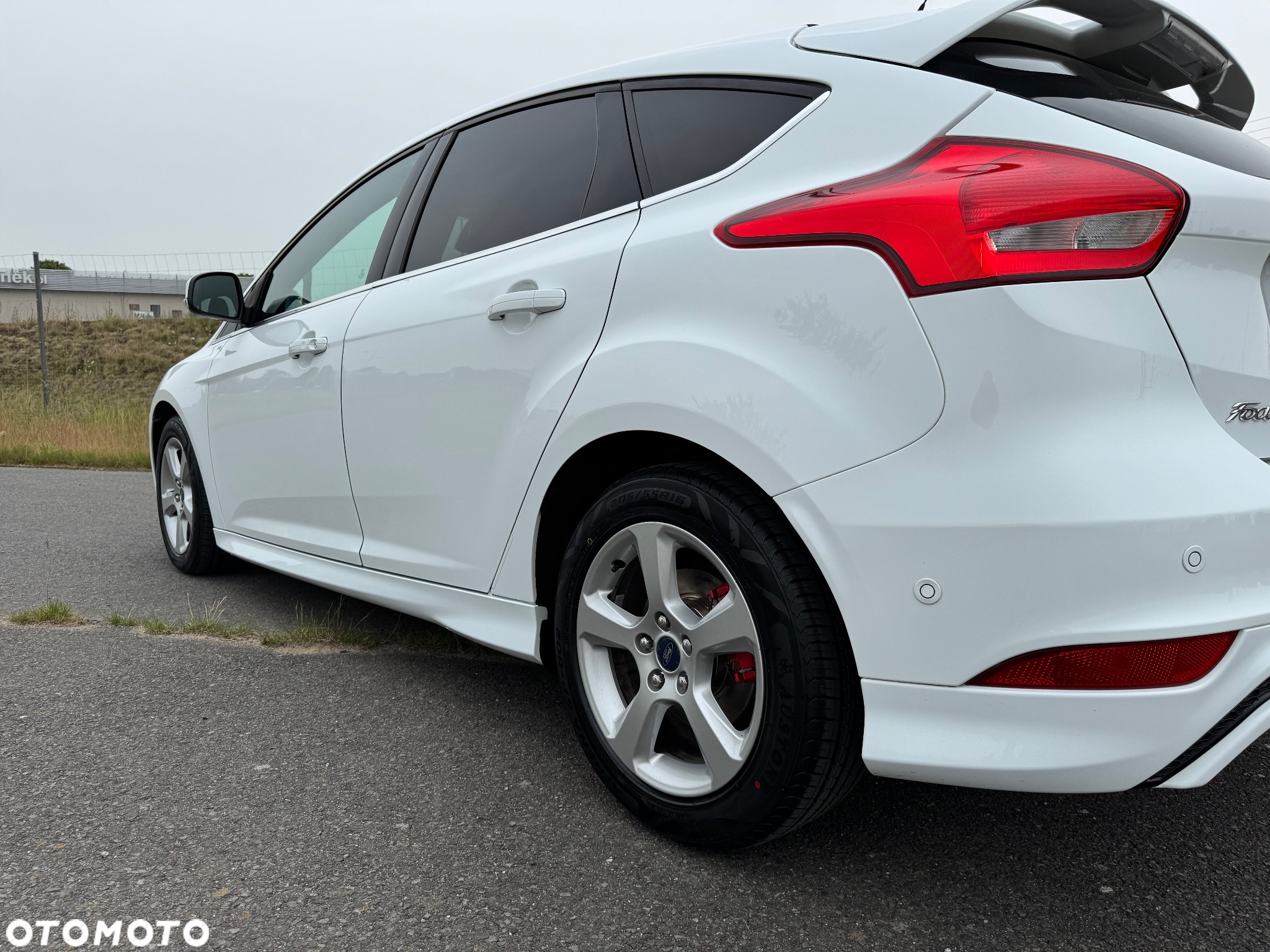 Ford Focus 1.5 EcoBoost Start-Stopp-System ST-LINE - 11