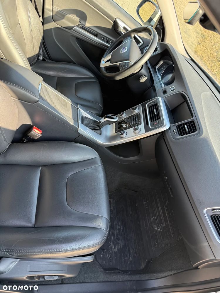 Volvo V60 - 15