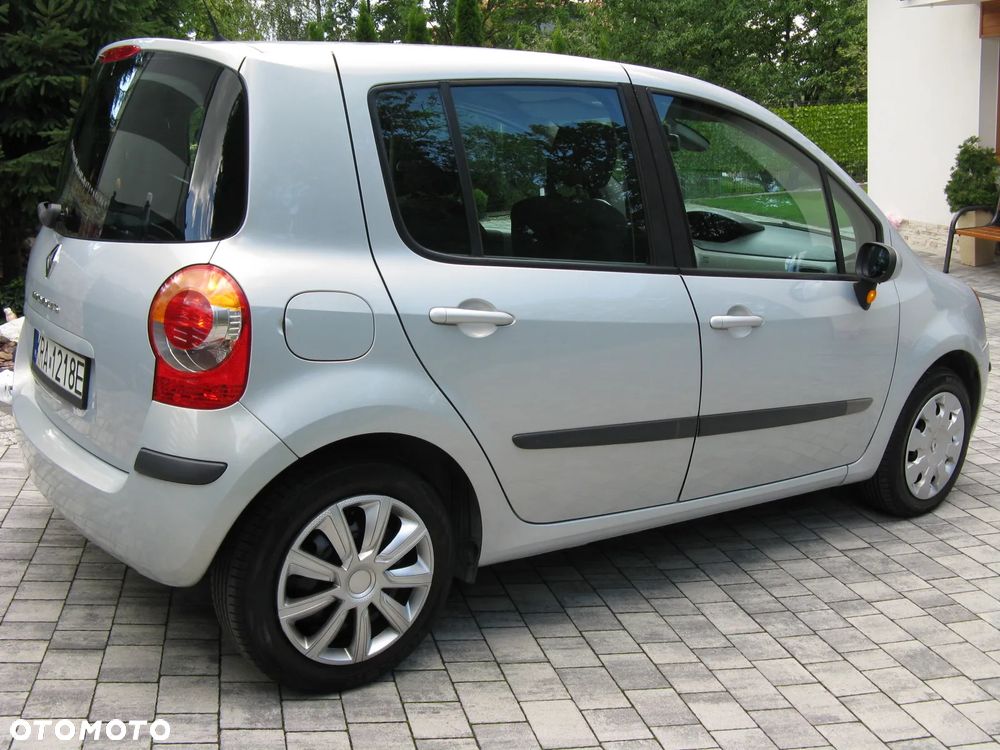 Renault Modus 1.4 Luxe Privilege - 10