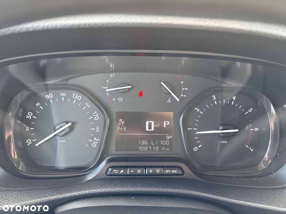 Toyota ProAce - 18