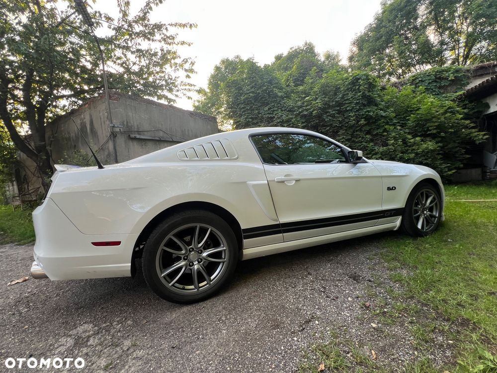 Ford Mustang 5.0 V8 GT Premium - 9