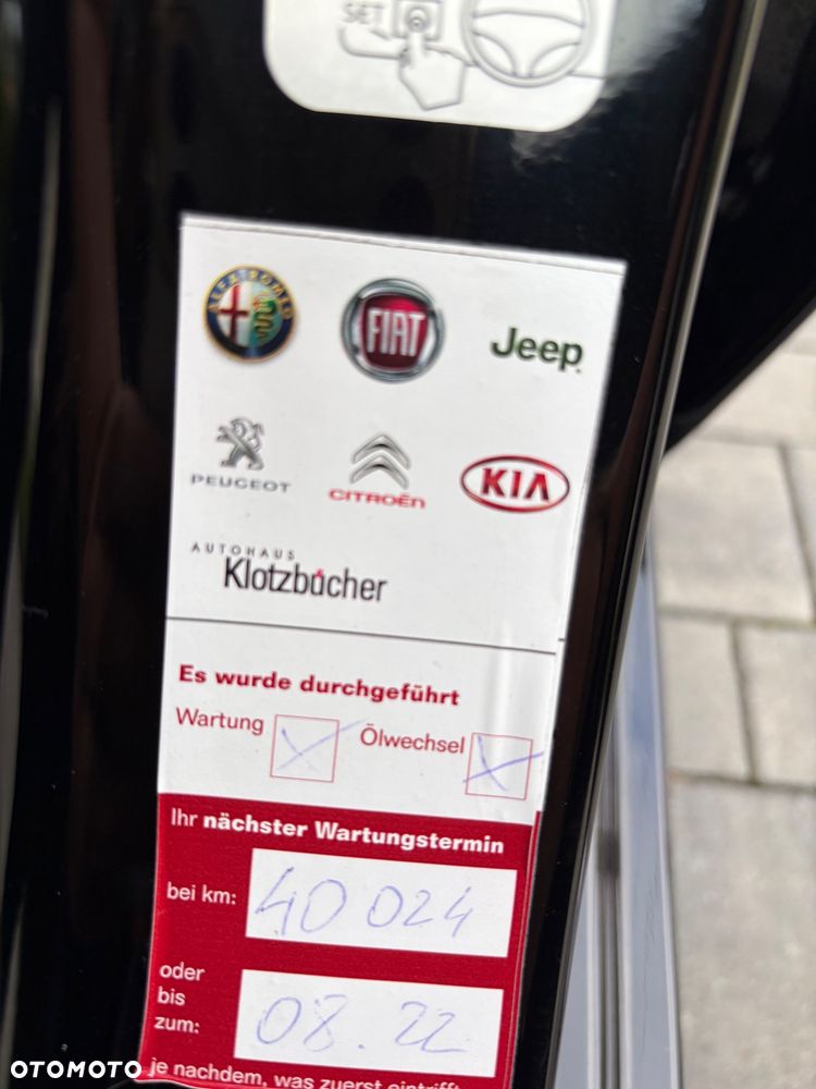 Kia Rio - 22