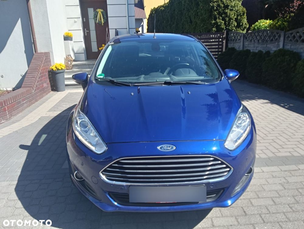 Ford Fiesta 1.0 EcoBoost STart-Stop Titanium - 2