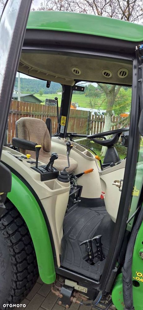John Deere 3720 - 11