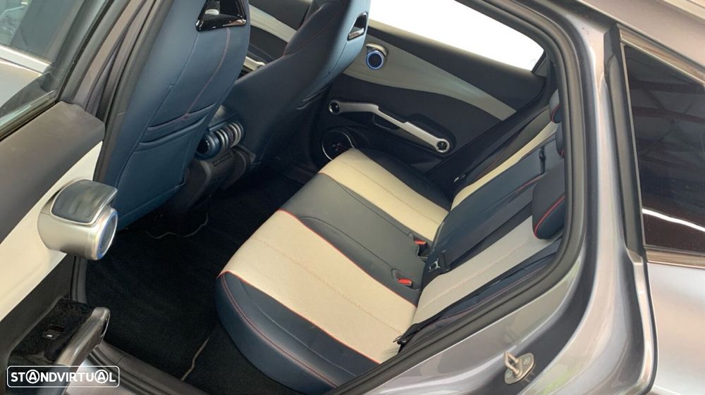 BYD Atto 3 60.48 kWh Design - 6