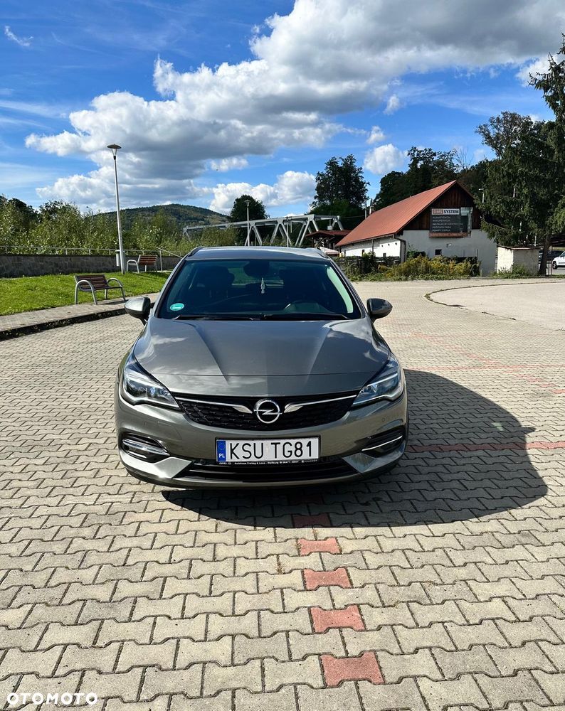 Opel Astra 2020 photo 3