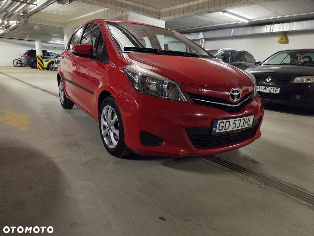 Toyota Yaris 1.33 Premium - 1