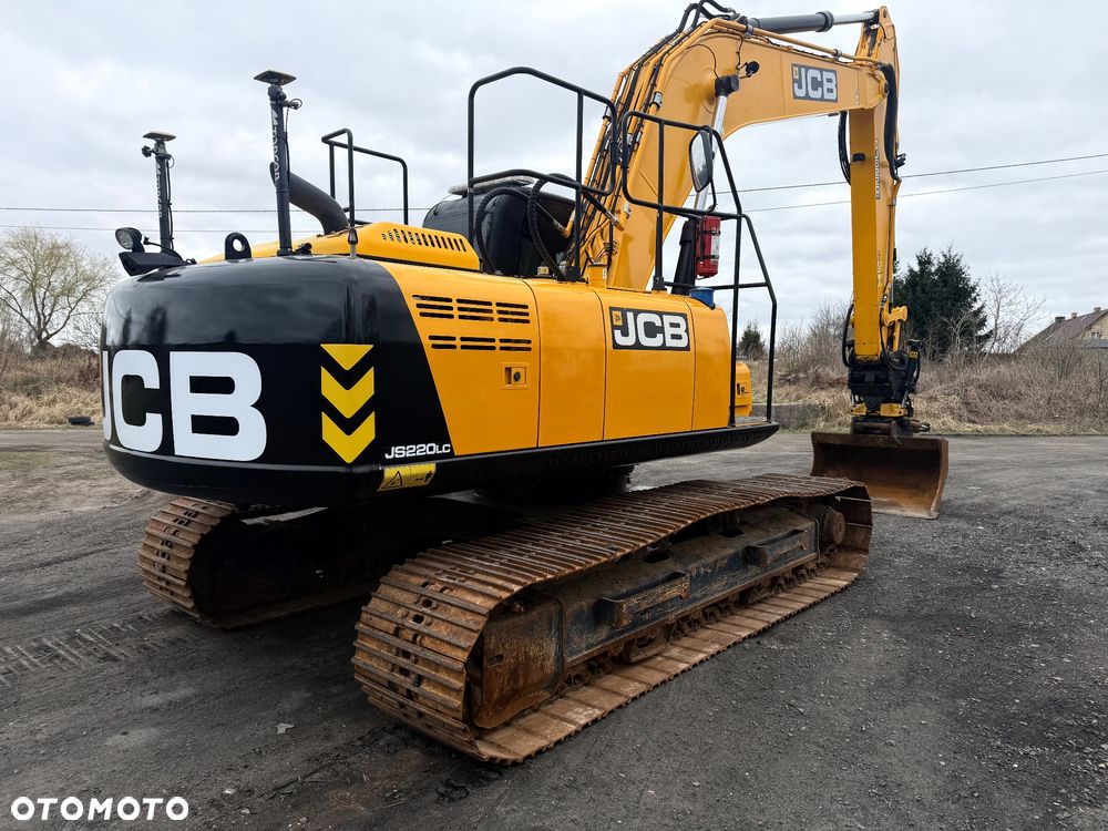 JCB JS220 LC 4F - 4