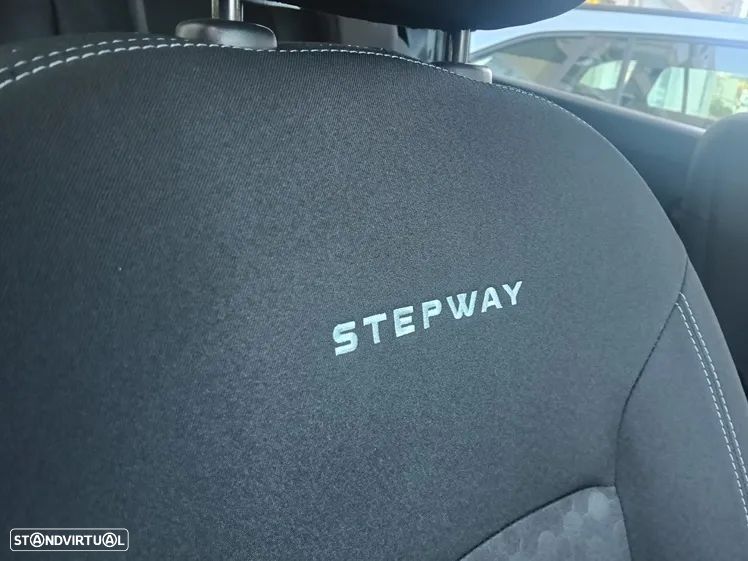 Dacia Lodgy TCe 115 Stepway - 48