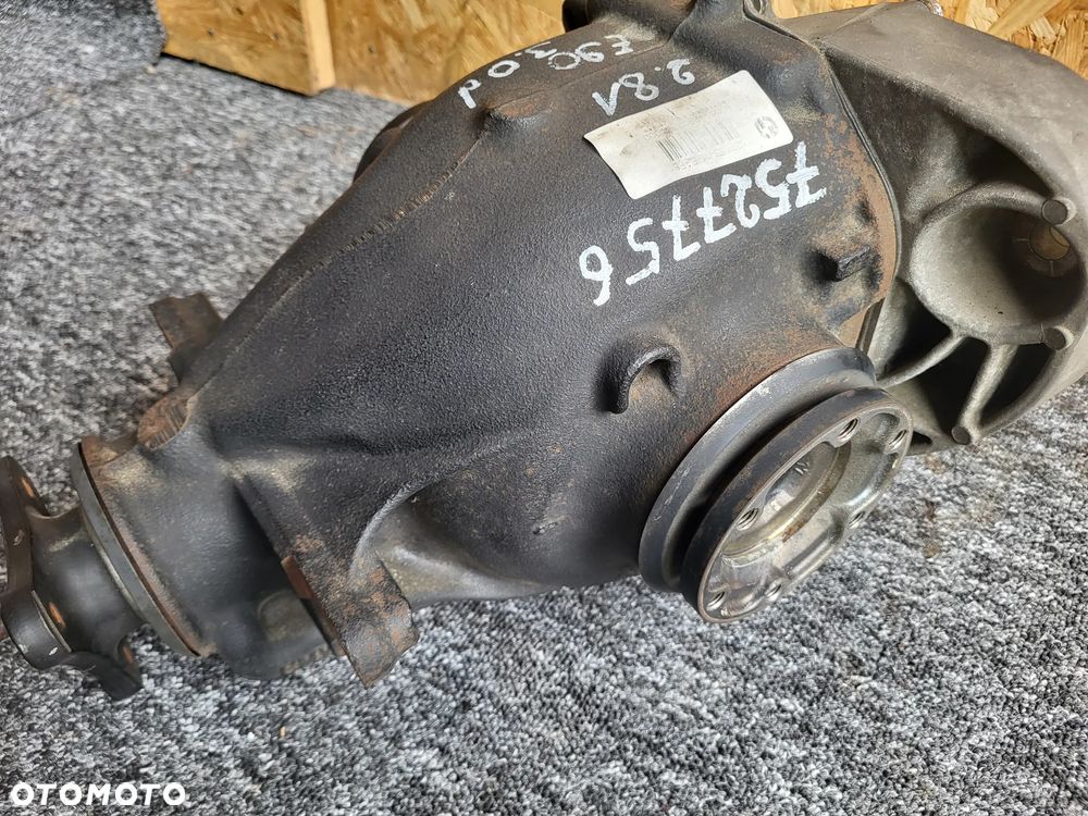 Bmw e90 e91 3.0d dyfer tył 2.81 7527756 - 4