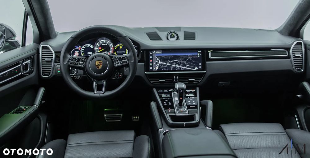 Porsche Cayenne - 17
