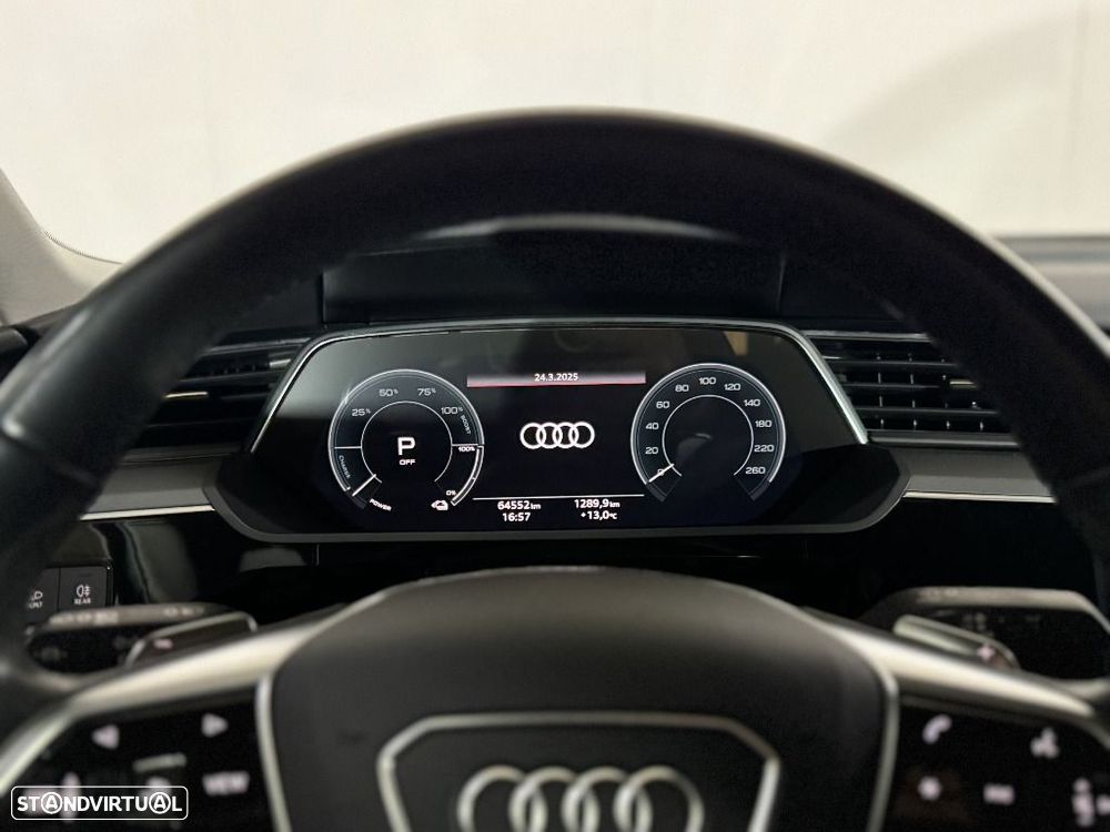 Audi Q8 e-Tron Sportback 55 quattro Advanced - 17
