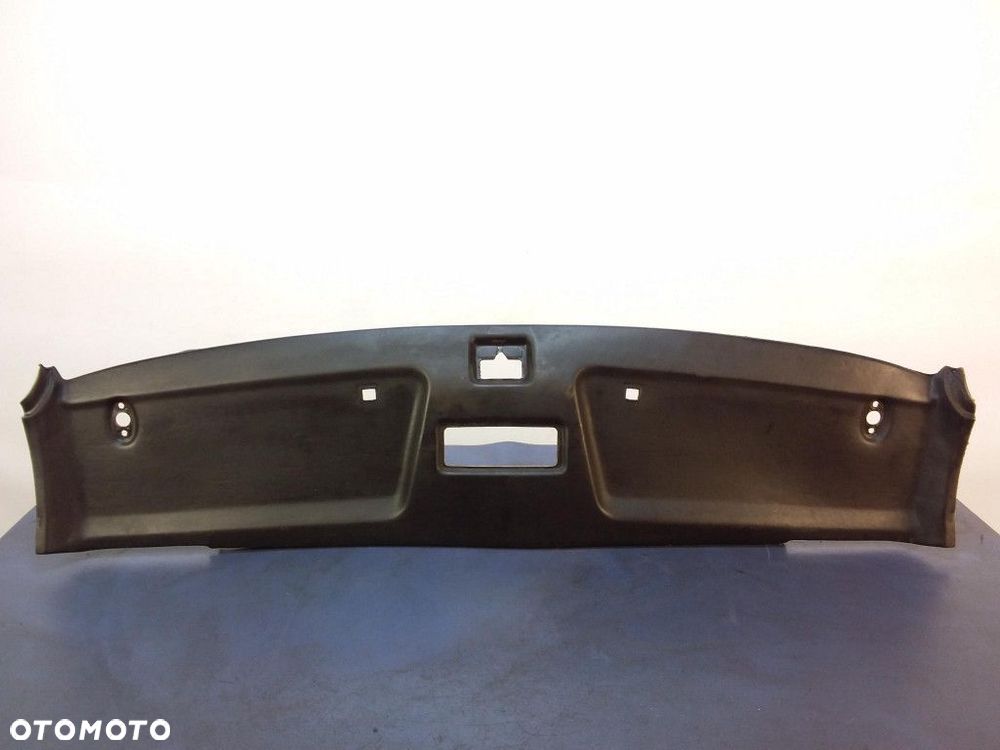 MERCEDES 190 W201 PRZEDNIA CZĘŚĆ PODSUFITKI - 1