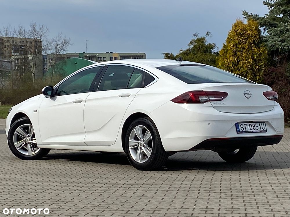 Opel Insignia 1.6 CDTI Edition S&S - 8