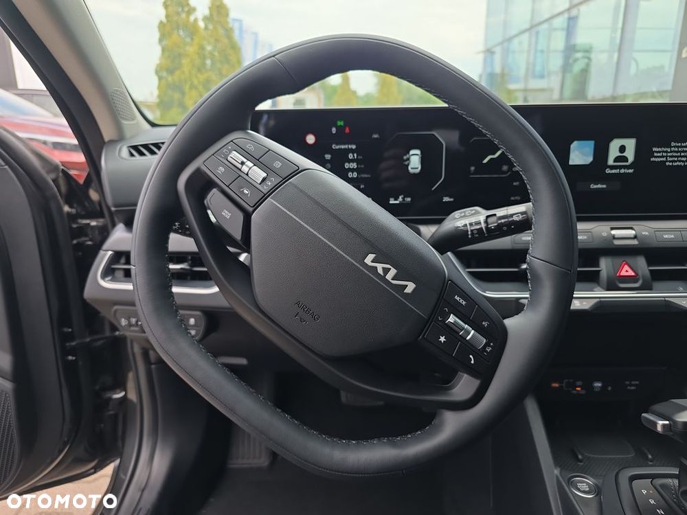 Kia K4 - 15