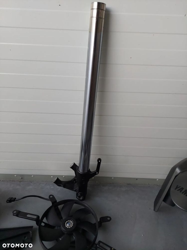 YAMAHA MT 09 laga błotnik owiewka kierownica wentylator - 4