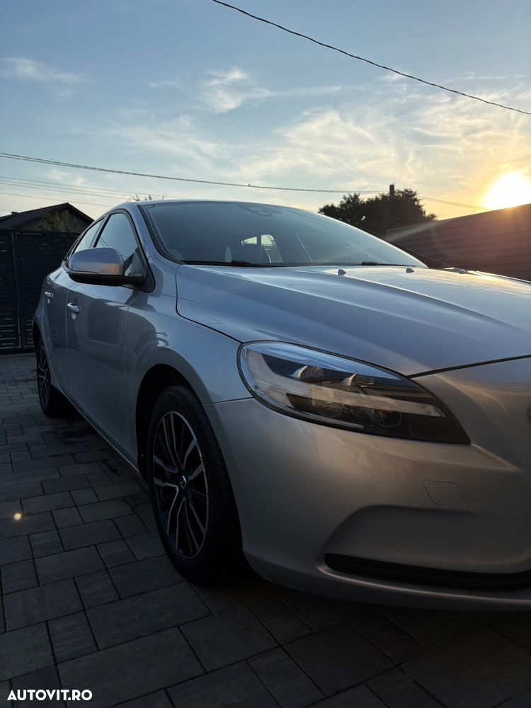 Volvo V40 D2 Basic - 5