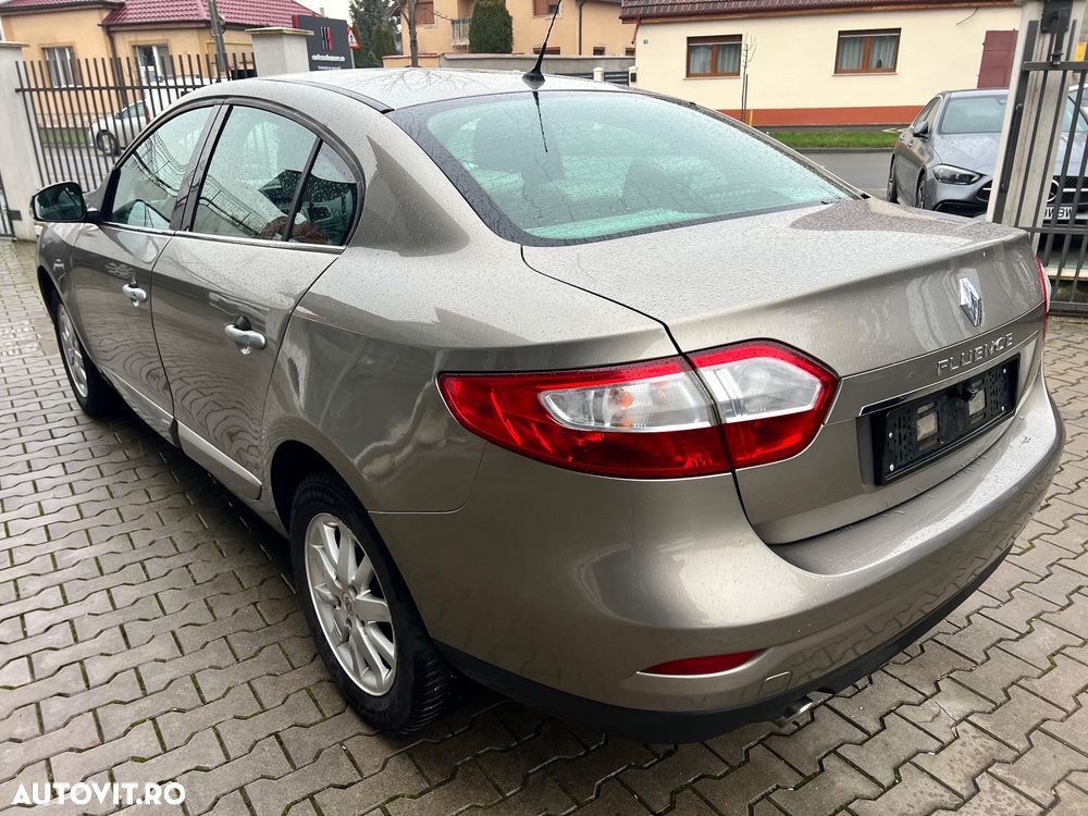 Renault Fluence 1.6 Dynamique - 3