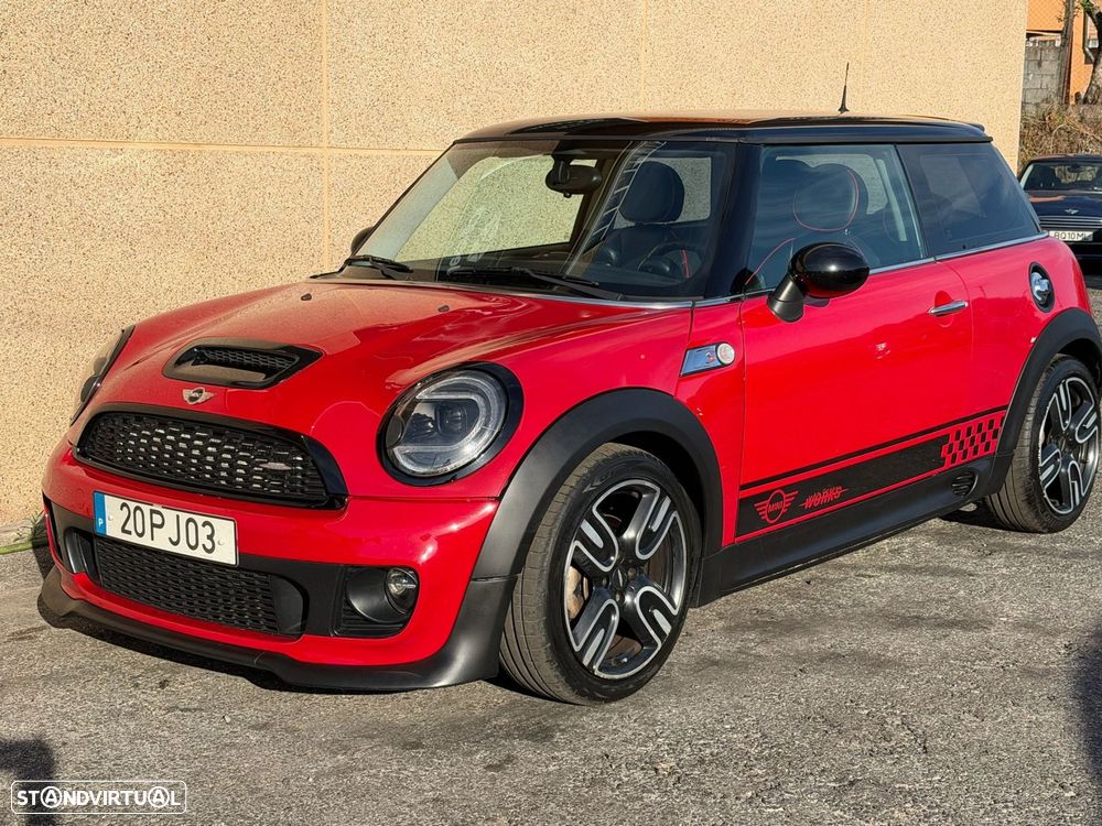 MINI 3 Portas Cooper D - 3