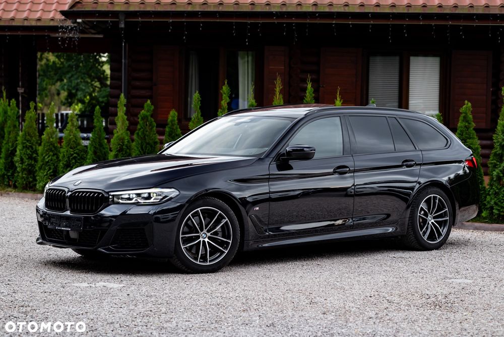 BMW Seria 5 520d Touring Sport Line - 3