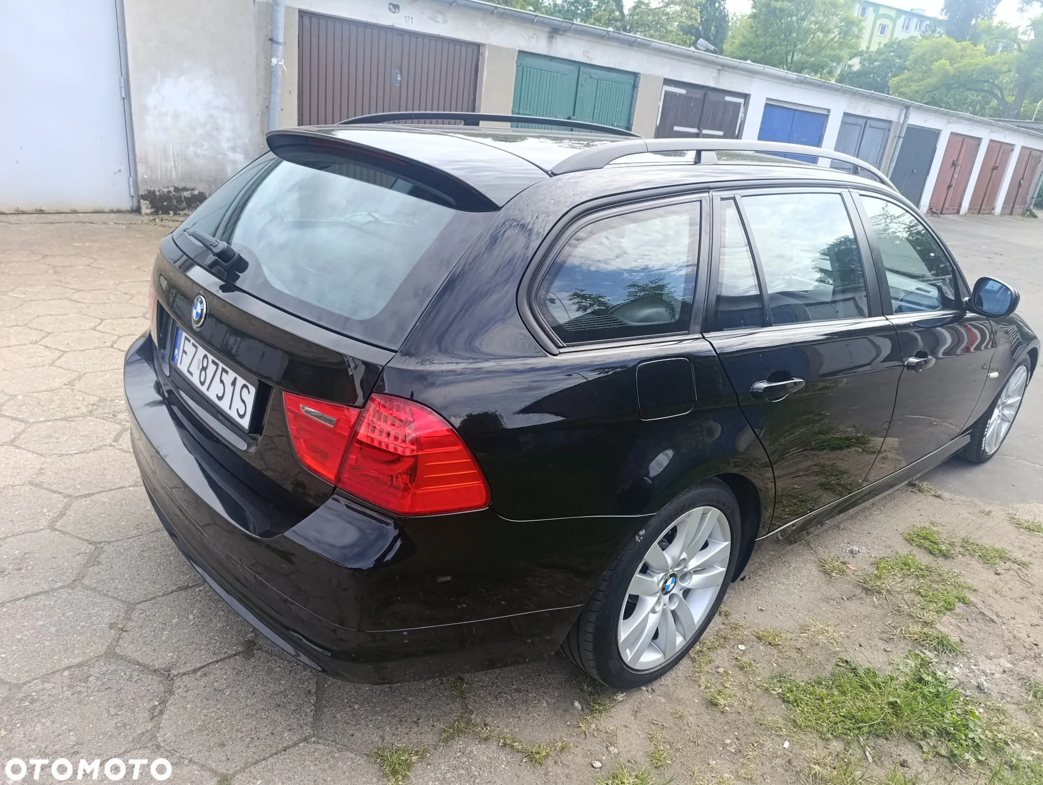 BMW Seria 3 320i - 15