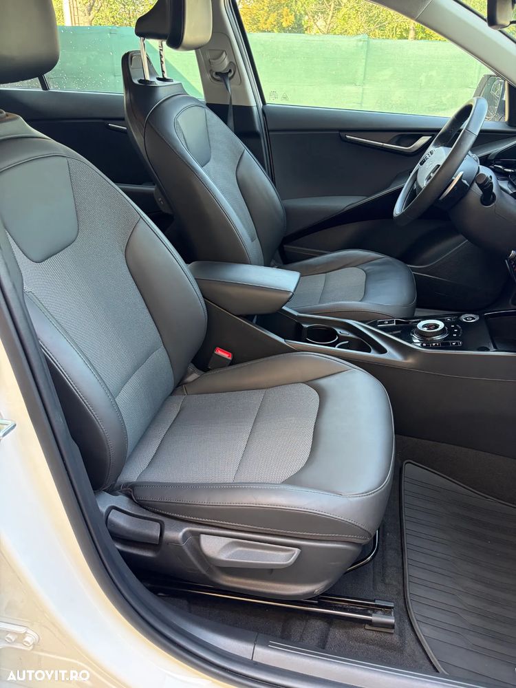 Kia Niro - 22