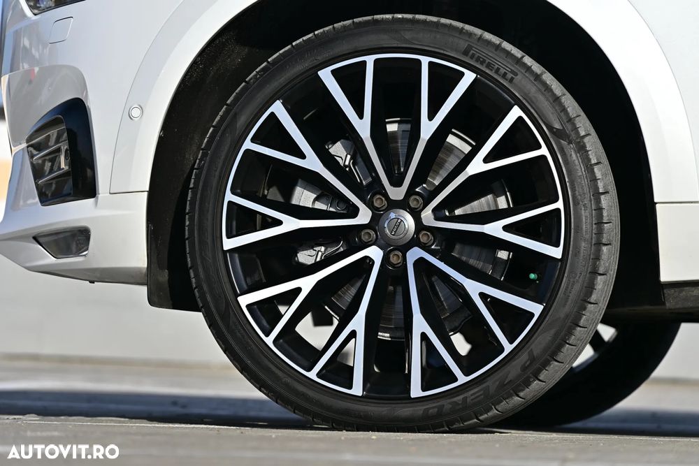 Volvo XC 60 D5 AWD Geartronic RDesign - 18