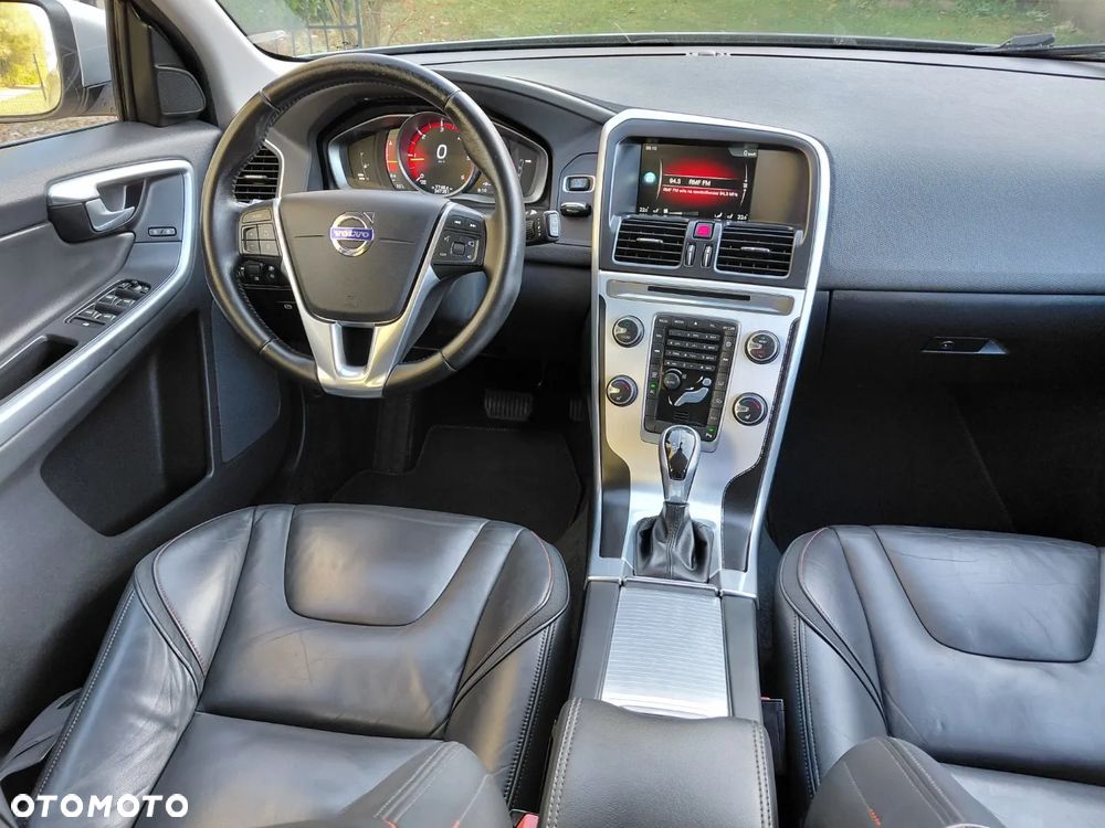 Volvo XC 60 D3 Geartronic Ocean Race - 10
