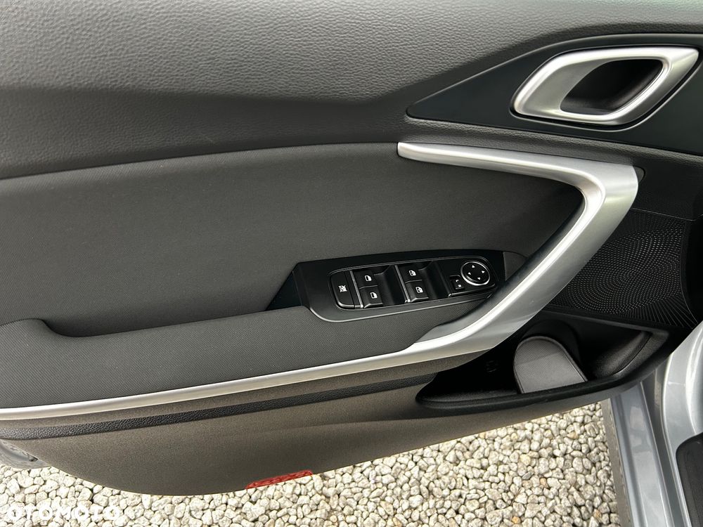 Kia Ceed 1.5 T-GDI OPF Vision - 35