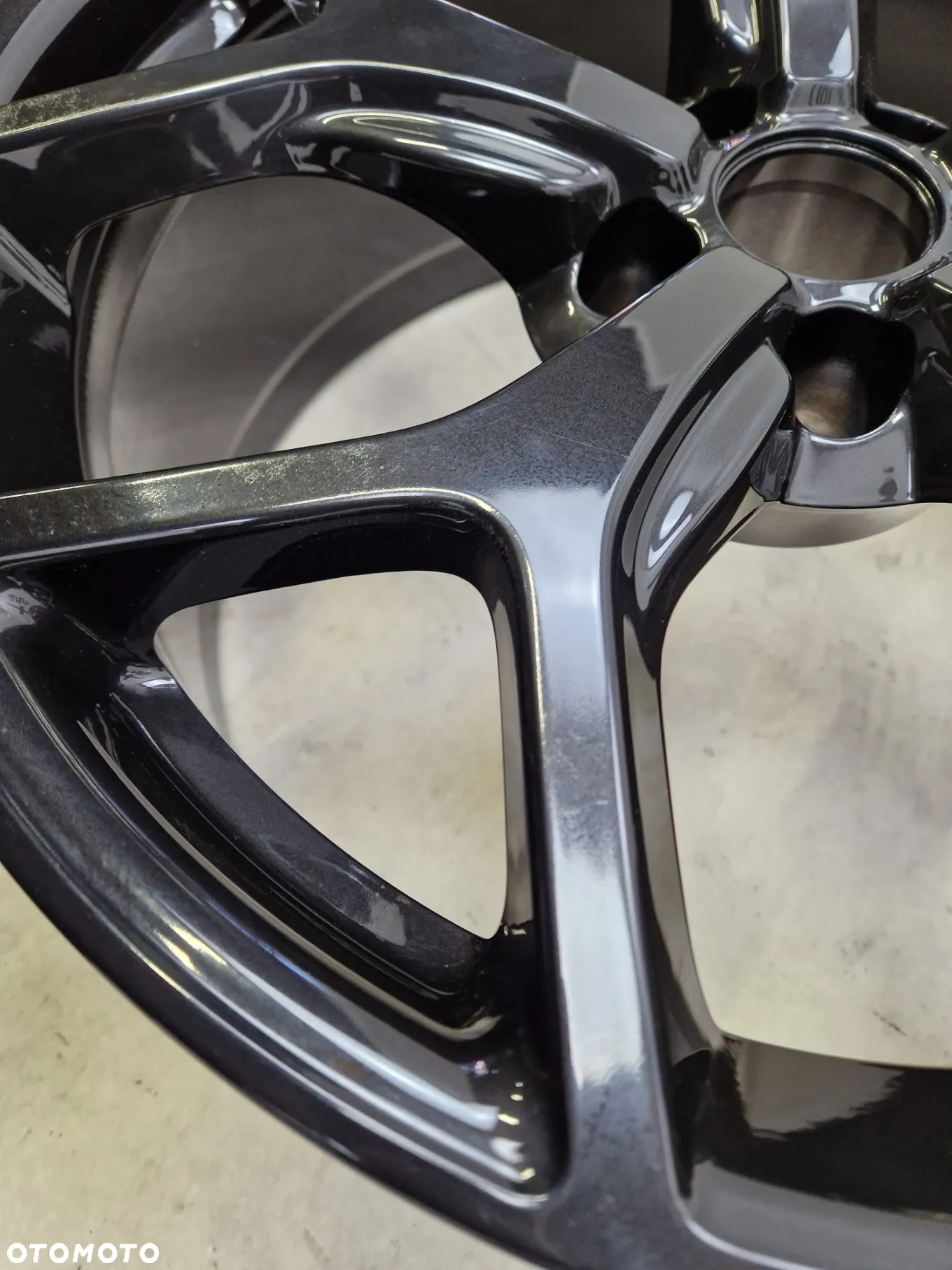 Felga felgi Alfa Romeo Giulia NOWE OE 8Jx19H2 9Jx19H2 ET33 ET34 - 4