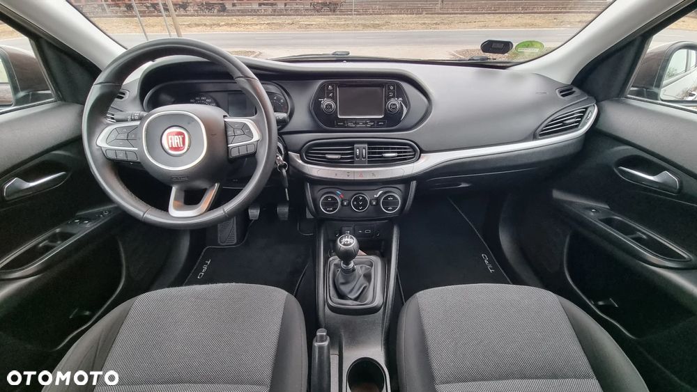 Fiat Tipo 1.4 16V More - 14