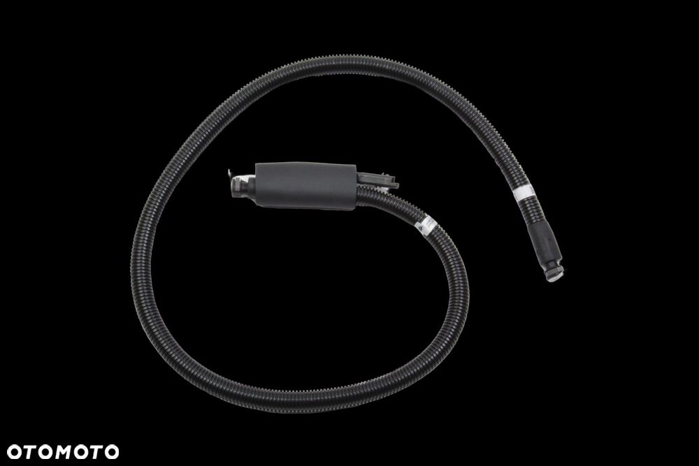 5801554240 Iveco Daily 3.0 E6 przewód zbiornika Adblue - 1