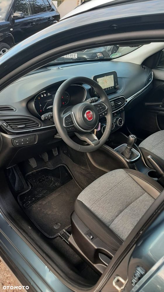 Fiat Tipo Kombi 1.0 T3 Cross - 14