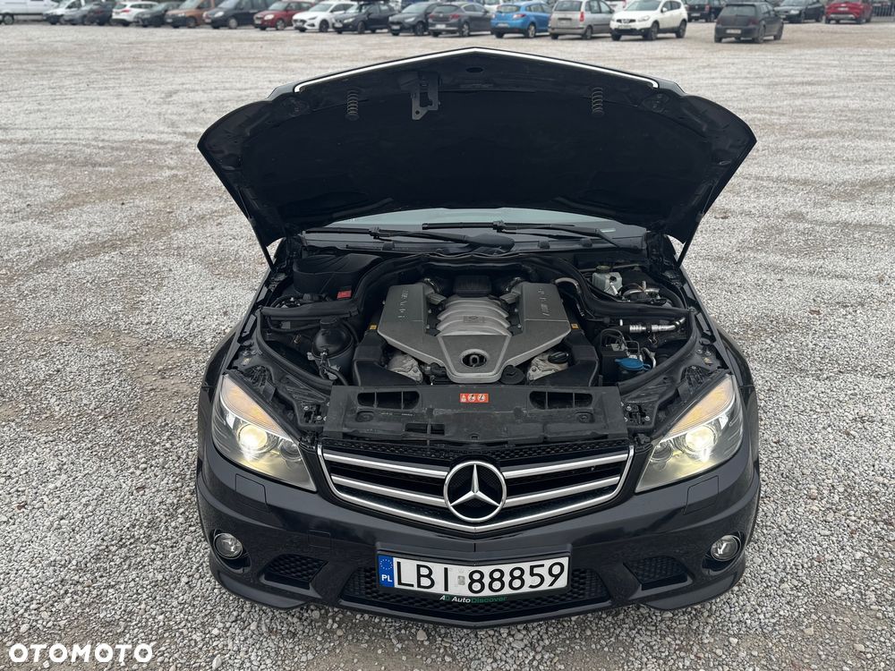 Mercedes-Benz Klasa C 63 AMG 7G-TRONIC - 11