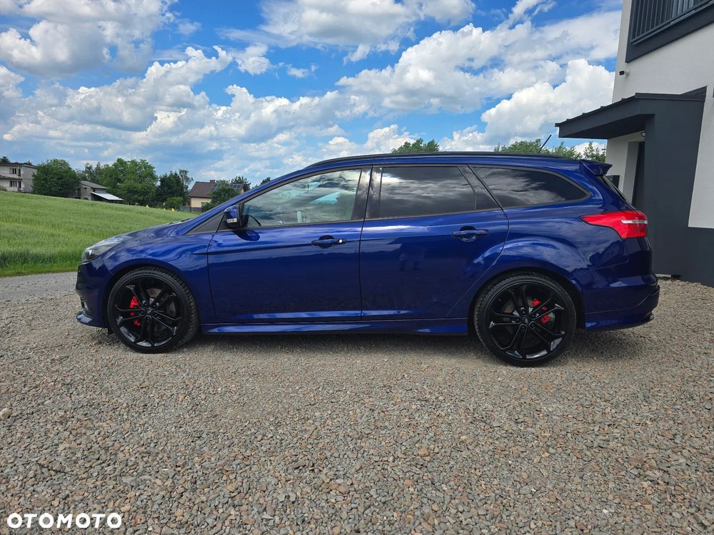 Ford Focus - 6