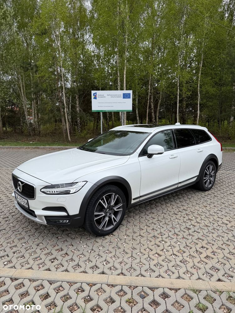 Volvo V90 Cross Country B5 D AWD Geartronic Pro - 1