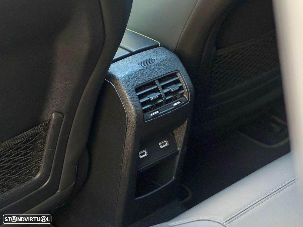 Peugeot 308 SW 1.2 PureTech GT EAT8 - 13