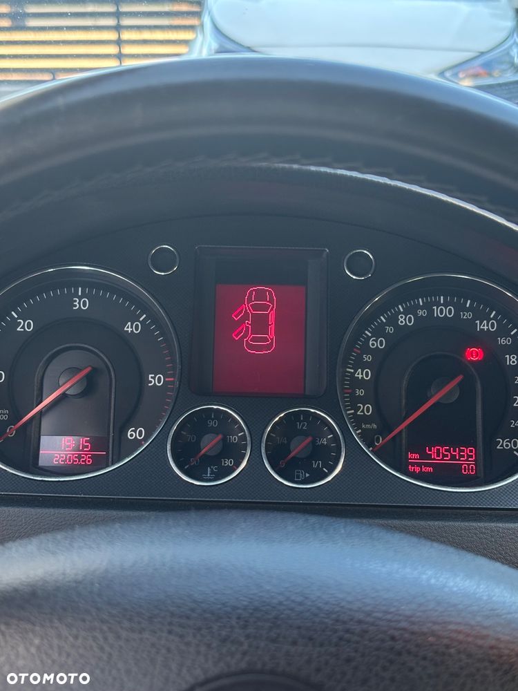 Volkswagen Passat 2.0 TDI Comfortline - 9