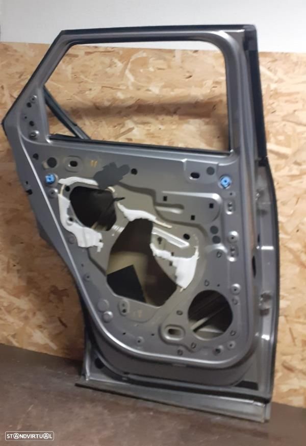 Porta Trás Esq Peugeot 3008 Suv (M_) - 6
