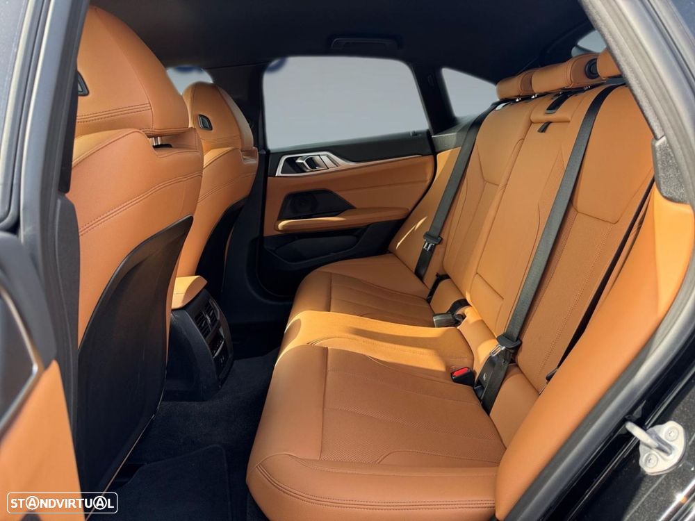 BMW i4 eDrive35 Pack Desportivo M - 10