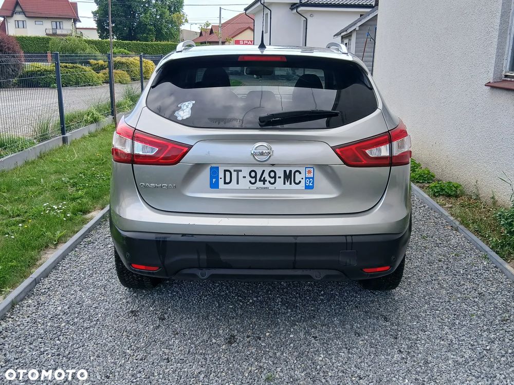 Nissan Qashqai 1.6 dCi Xtronic TEKNA+ - 5