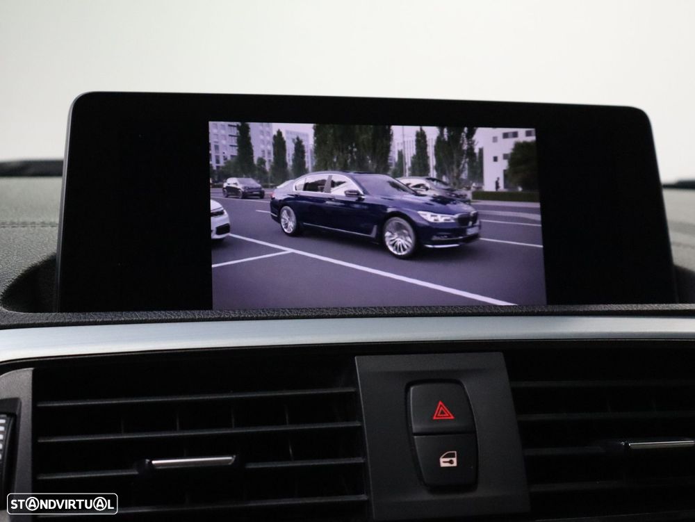 BMW 218 i Cabrio Pack M Auto - 20