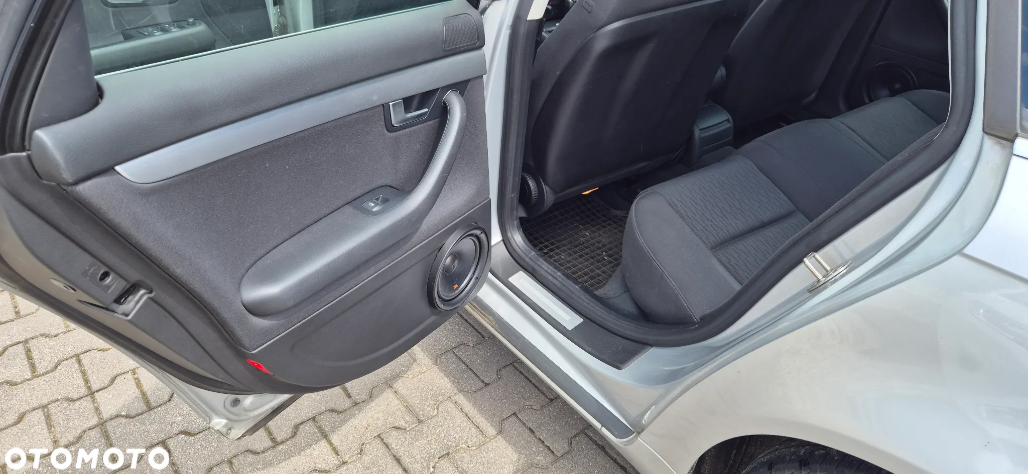 Audi A4 1.6 - 19