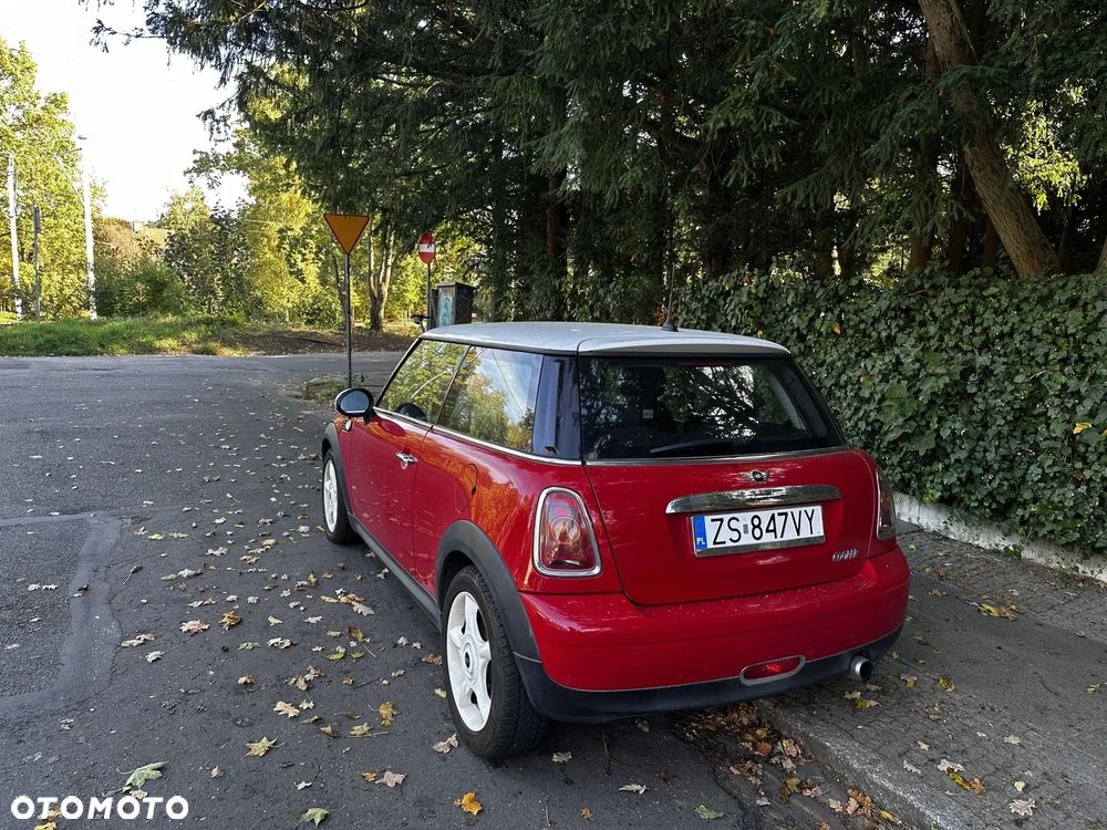 MINI Cooper Standard - 3
