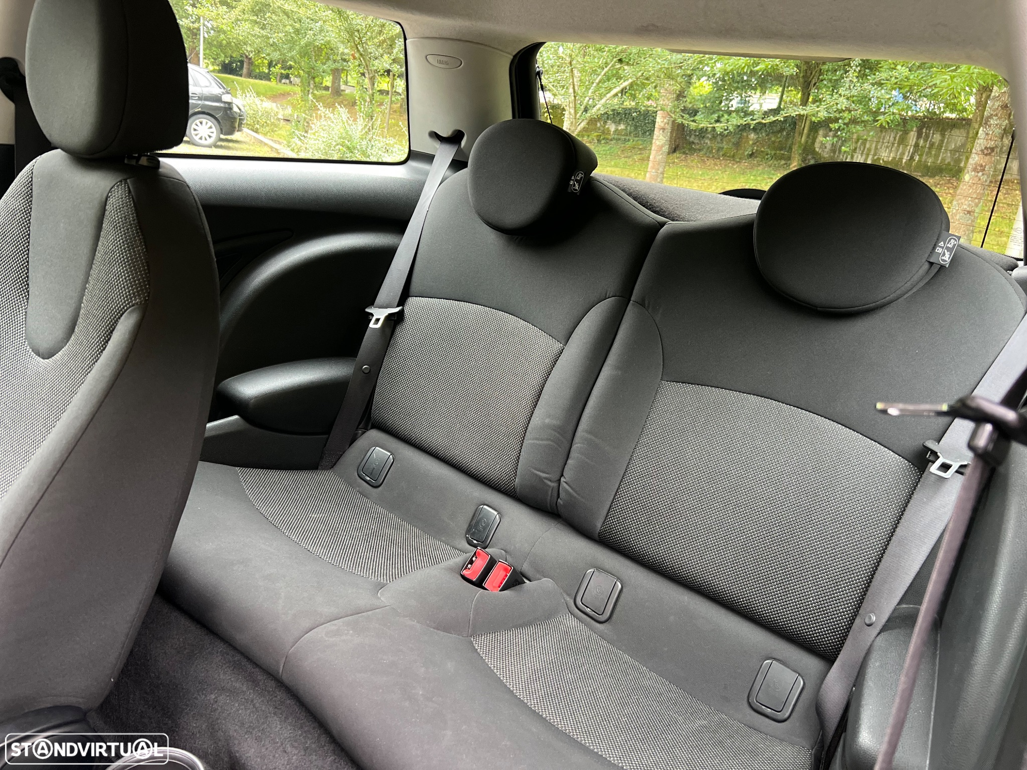 MINI 3 Portas One 1.4 - 9