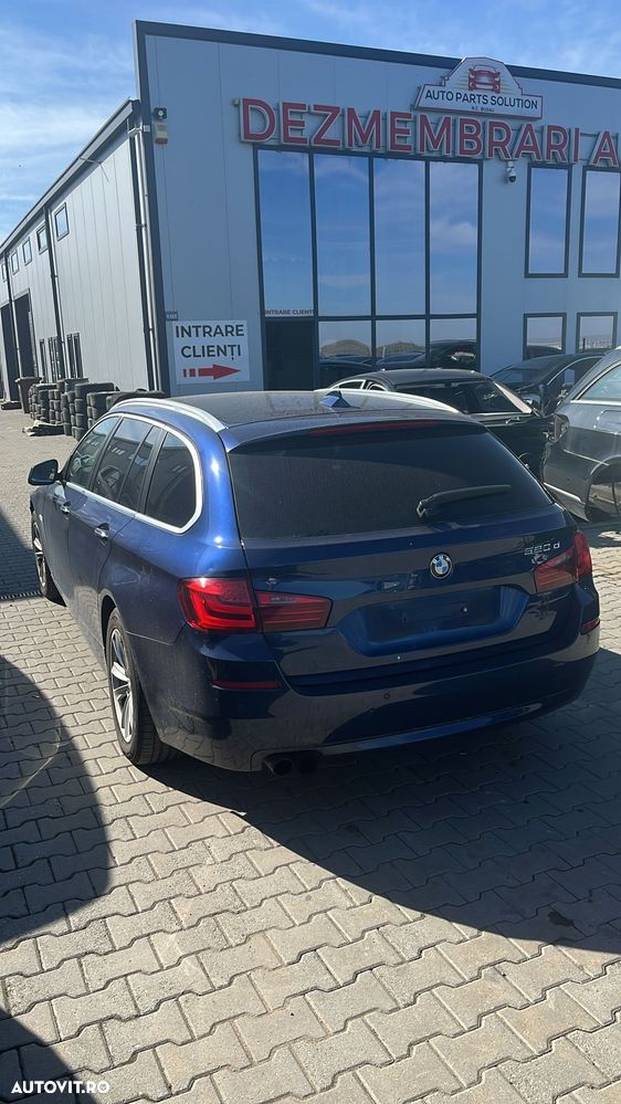 Dezmembram BMW F11 520D din 2012 - 2