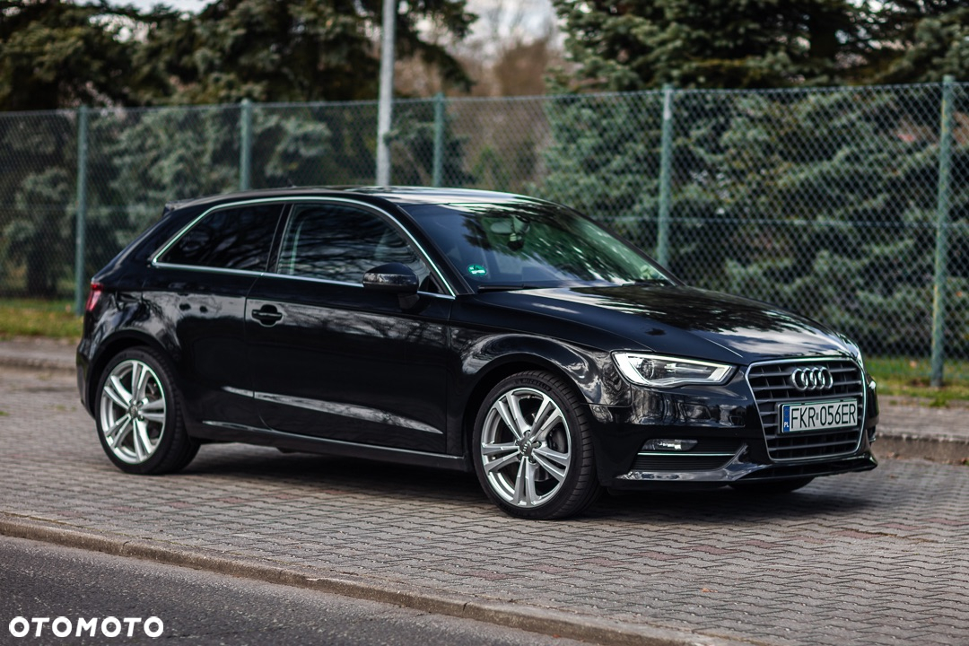Audi A3 2.0 TDI S tronic sport - 4